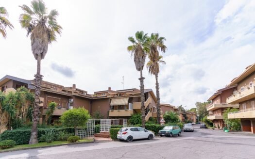 Appartamento 5 vani in via Barriera del Bosco 4, Sant’Agata Li Battiati