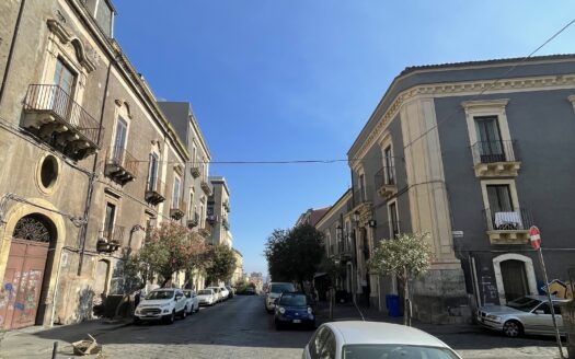 Monolocale ristrutturato nel cuore di Catania