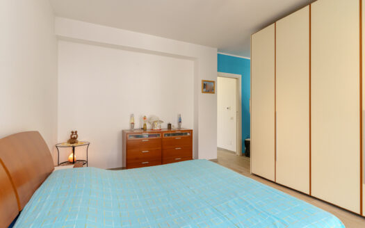 Villa Moderna Angolare a Schiera a Catania, Via Concetto Lo Bello n. 34