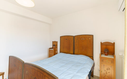 Villa Moderna Angolare a Schiera a Catania, Via Concetto Lo Bello n. 34