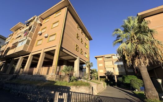 Appartamento in Vendita in Via Wagner 67