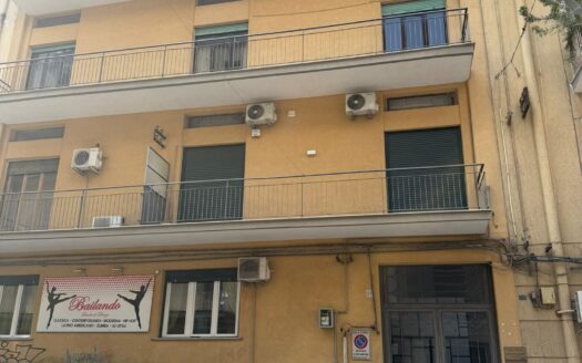 QUADRIVANI VIA MILANO 61